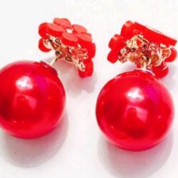 Sale daisy flower mother of pearl earring - Picture 2 of 3